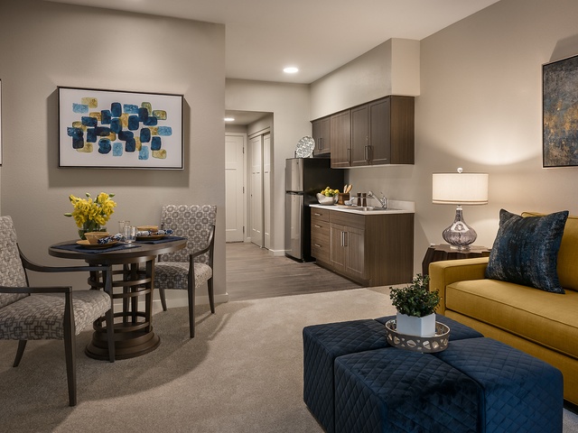 MorningStar Senior Living at Golden Ridge